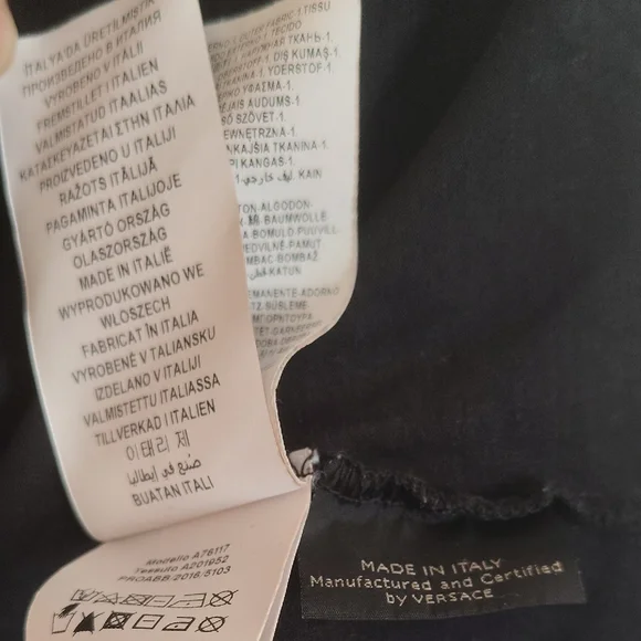 Versace Medusa Graphic T-shirt - Picture 9 of 11